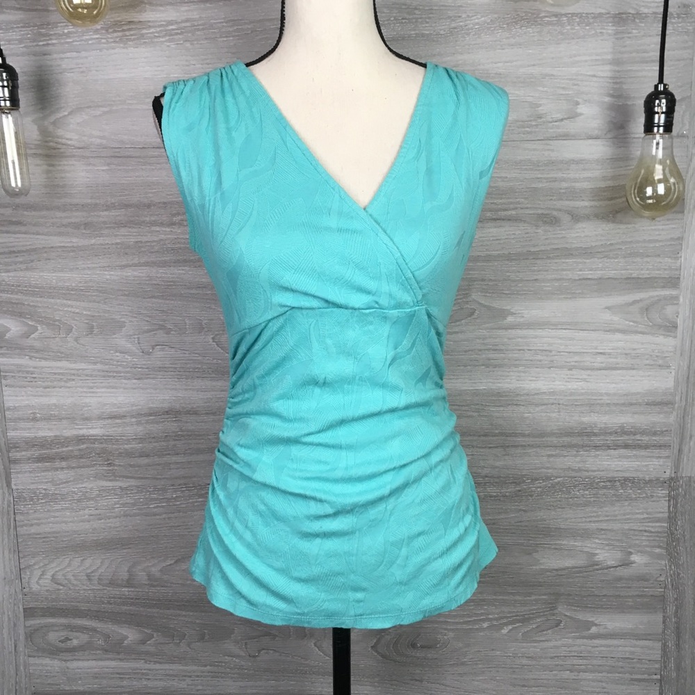 Ann Taylor Petite Blue Ruffled V Neck Tank Size PS